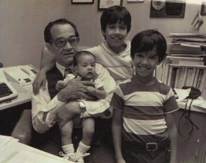 n572624953_270832_6063