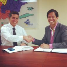 247766_10151450554263437_1329692046_n