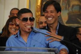 306705_10151693202874954_1062534543_n